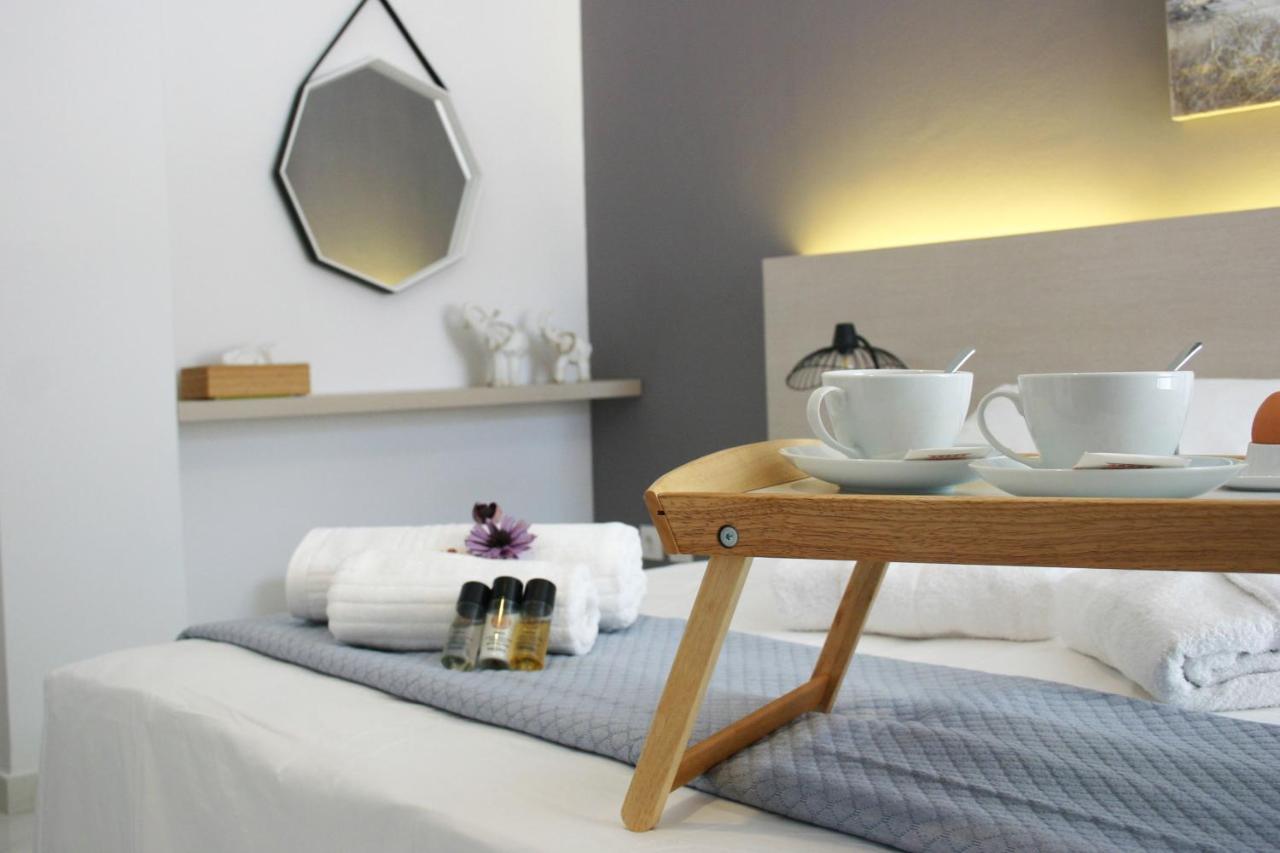 Socrates By Heloni Apartments Athens Ngoại thất bức ảnh