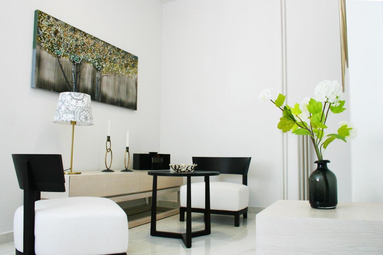 Socrates By Heloni Apartments Athens Ngoại thất bức ảnh